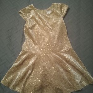 Girls dress